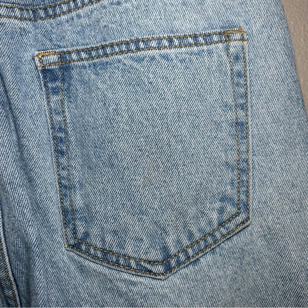 PrettyLittleThing knee rip high rise distressed mom jeans women’s size small 6 - Picture 10 of 10